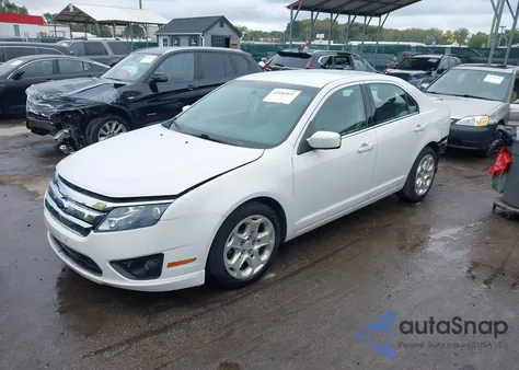 2011 Ford Fusion Se z USA, uszkodzony, nr VIN 3FAHP0HAXBR116097